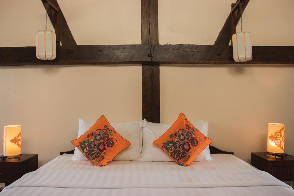 Double Room
with Balcony 1